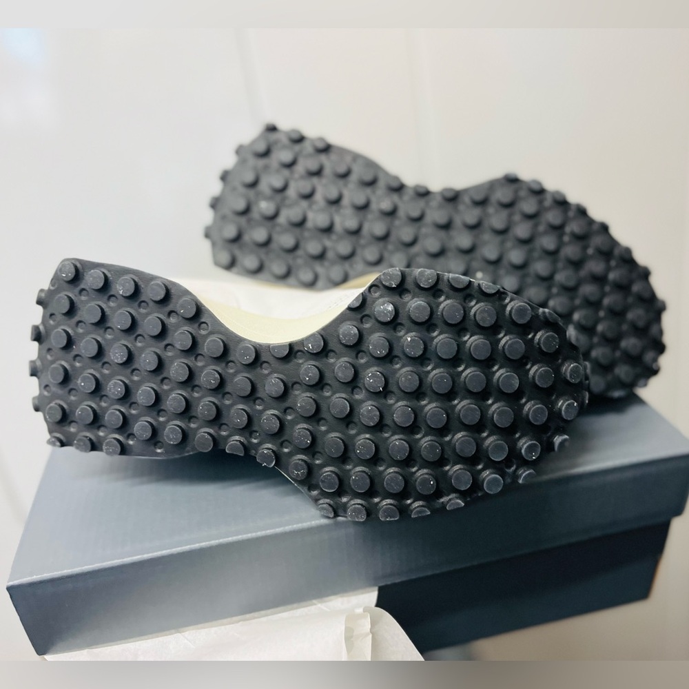 New Balance 327 Casual Womens Sneakers Shoes White Canvas Blue ~ various sizes ~ - Picture 12 of 14